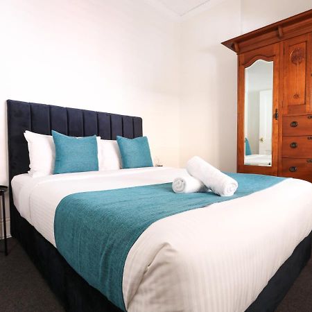 Discover The Rocks - Historical Terrace House Sydney Exterior foto