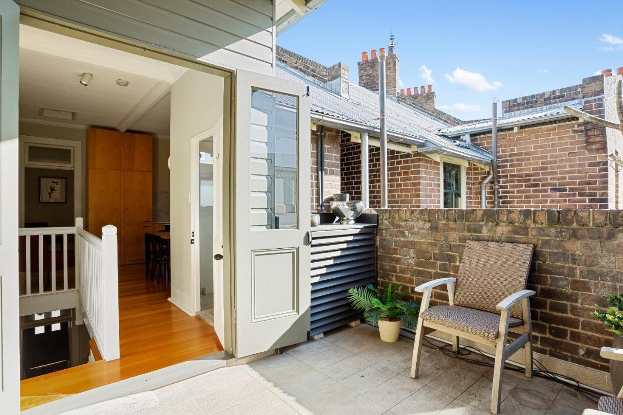 Discover The Rocks - Historical Terrace House Sydney Exterior foto
